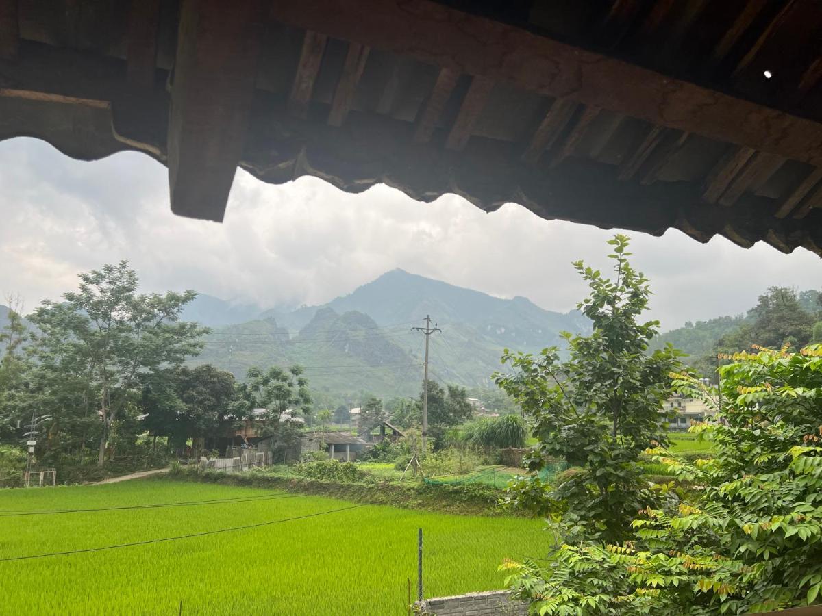 Làng Cac Du Gia Thu'S Homestay מראה חיצוני תמונה