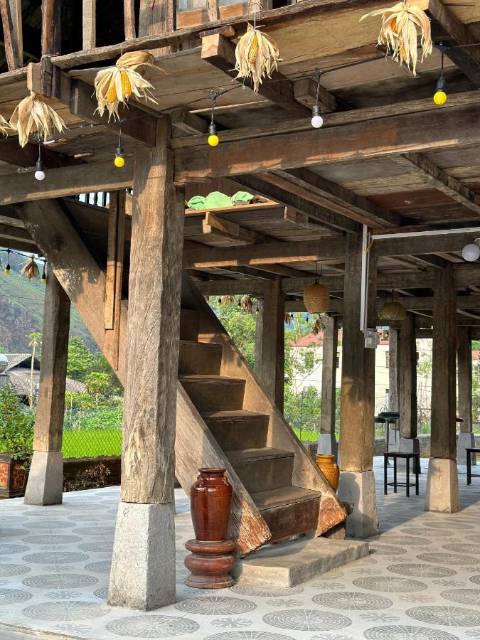 Làng Cac Du Gia Thu'S Homestay מראה חיצוני תמונה