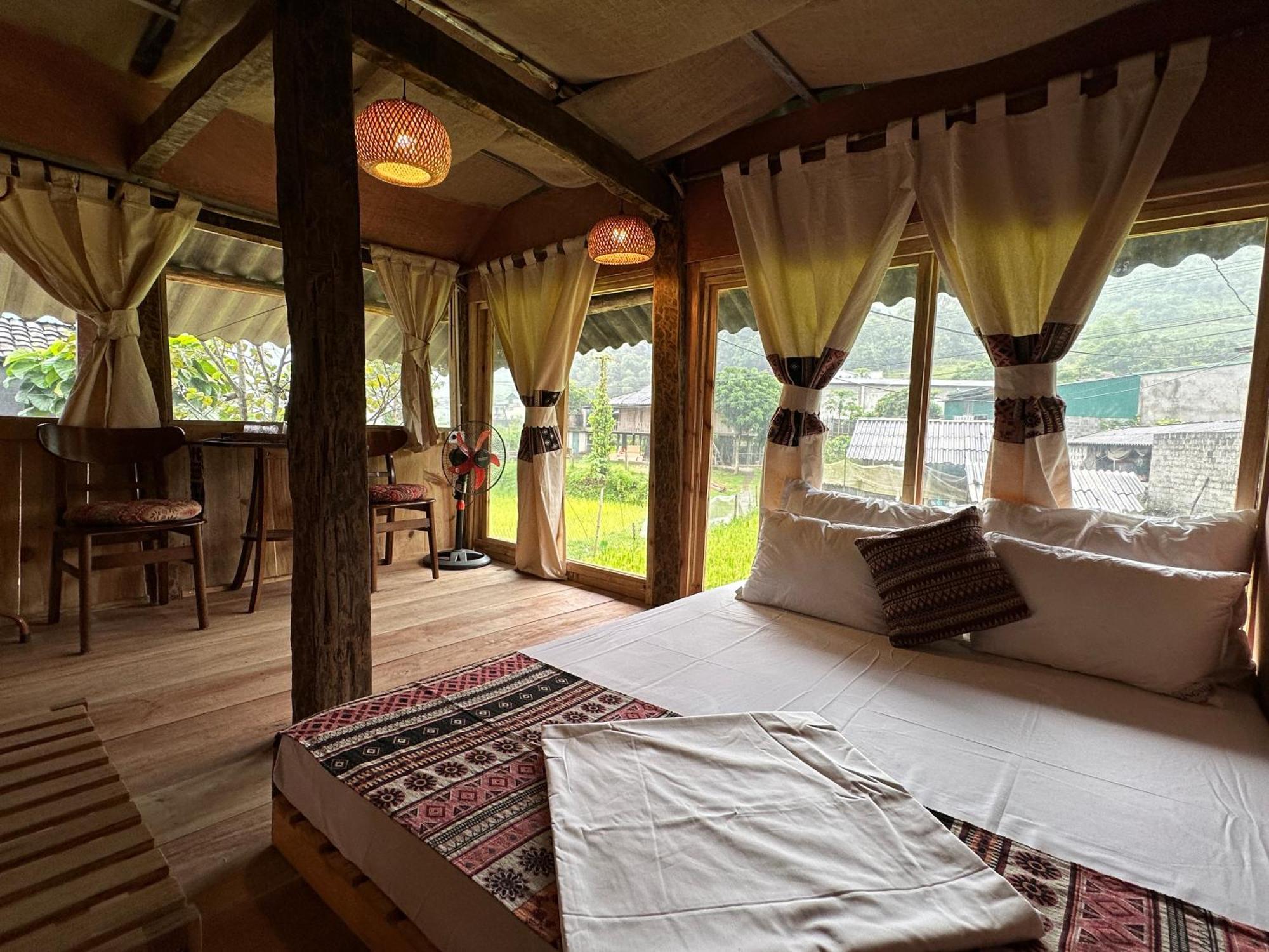 Làng Cac Du Gia Thu'S Homestay מראה חיצוני תמונה